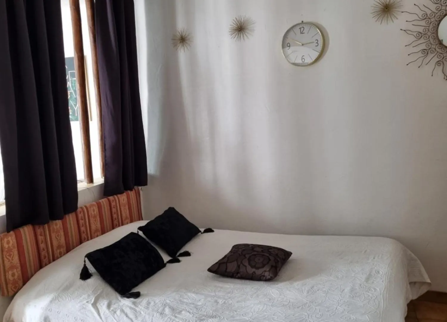Logement Equipe Grimaud Bed & Breakfast