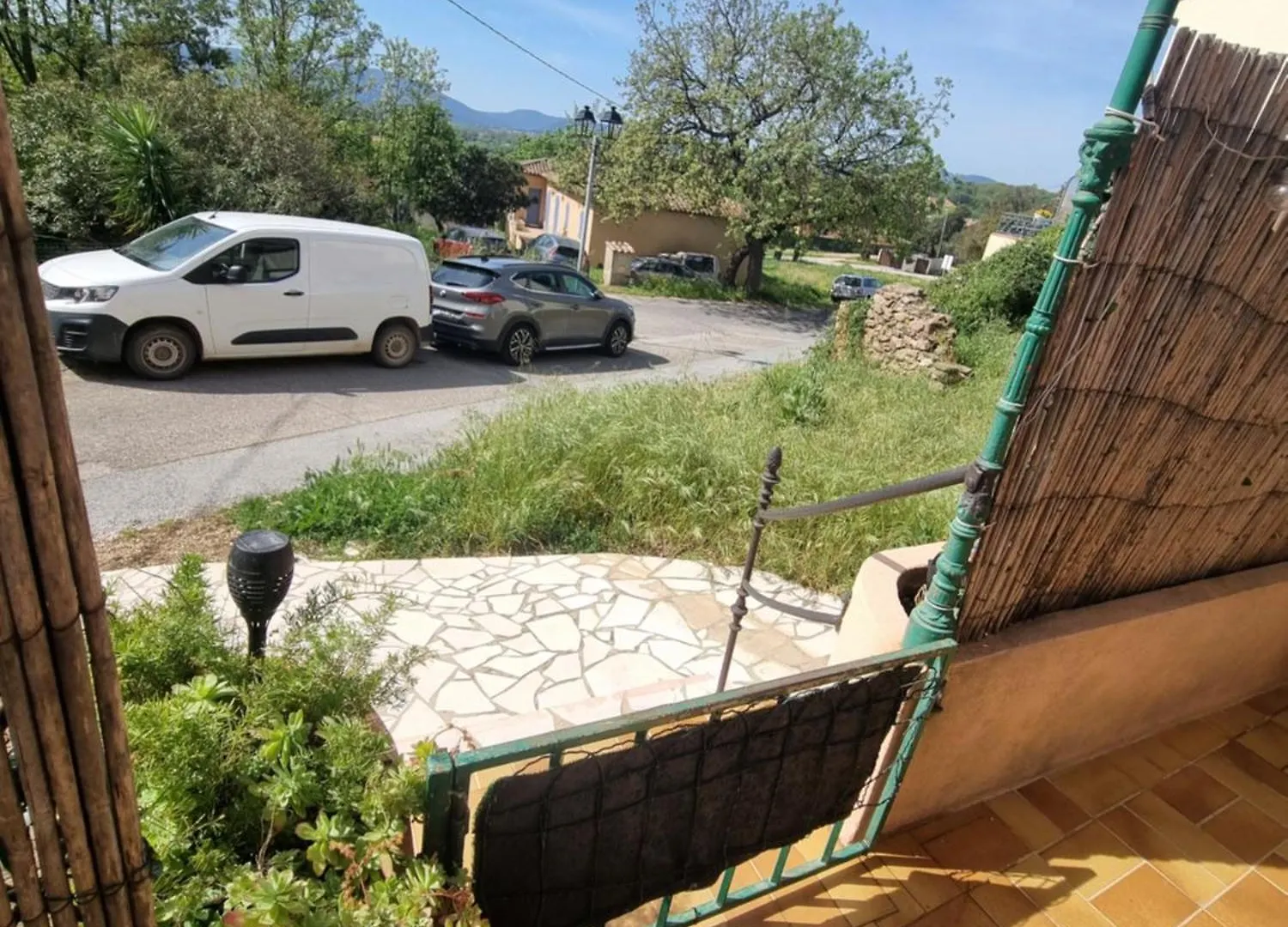 Logement Equipe Grimaud 0*,  Francie